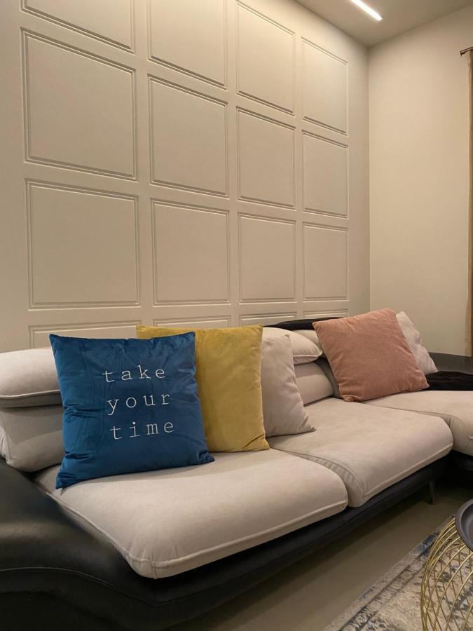 Comfort Apartament, Near The Beach Durres Exterior photo